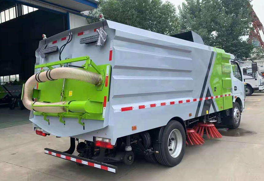 凯普特扫路车