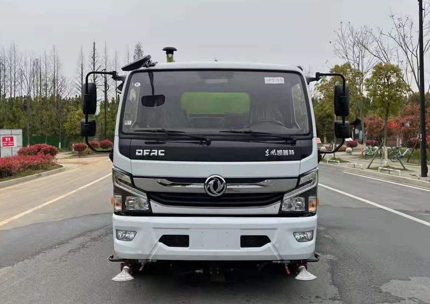 凯普特扫路车