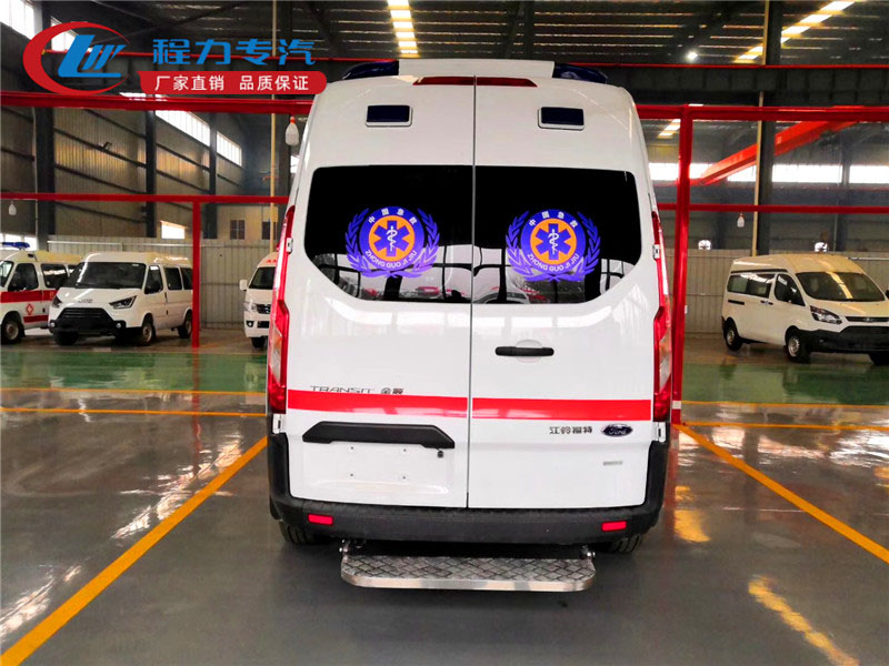福特V362吸塑一体救护车(国VI)